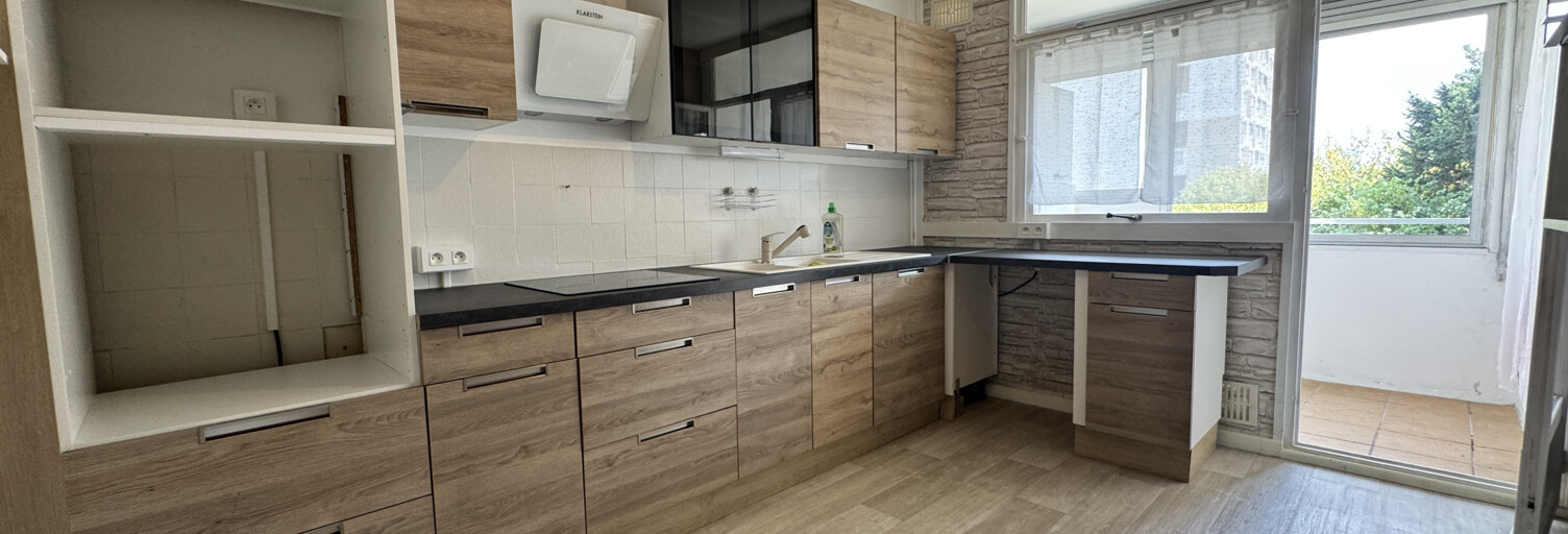 Appartement 4 Pièces 76 m² à louer à Saint-Priest (69800)