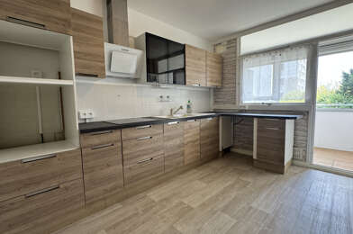 Appartement 4 pièces 1090 €