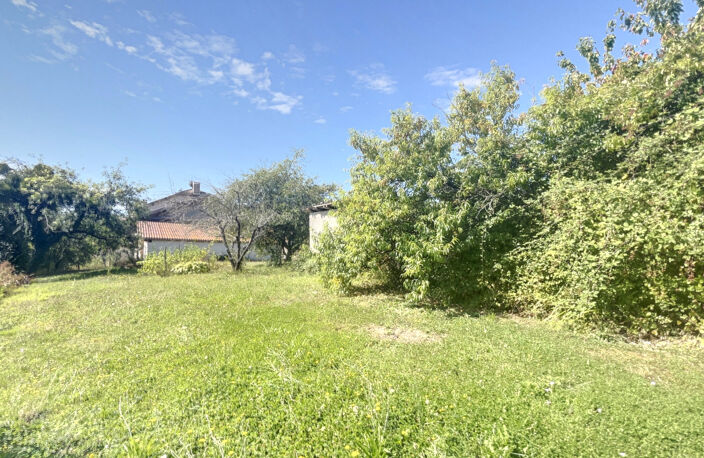 01160 DRUILLAT : Terrain à bâtir — photo 2