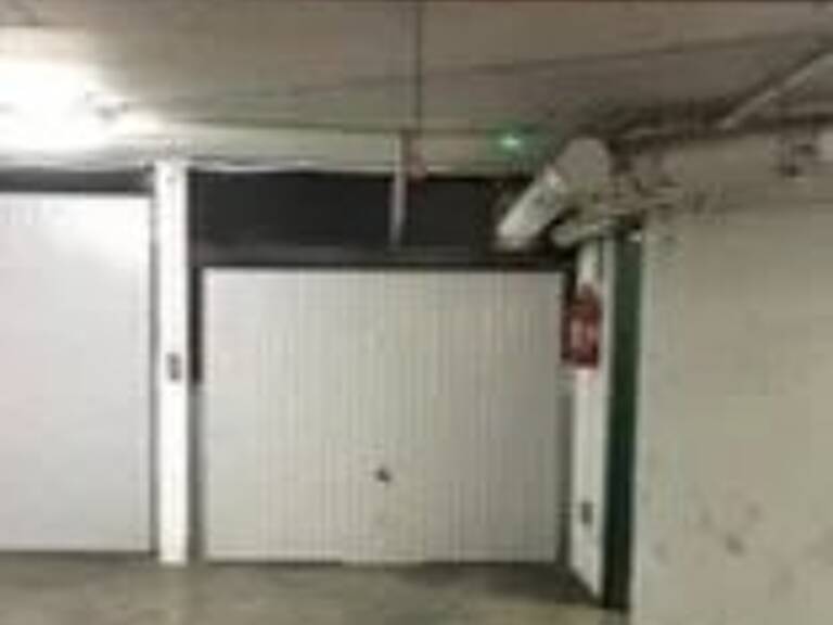 nice californie garage en sous sol — photo 1
