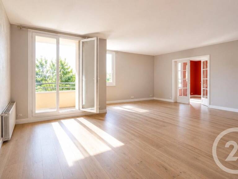 T5 — photo 1