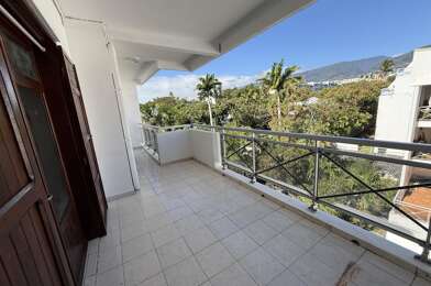 Appartement 3 pièces 820 €