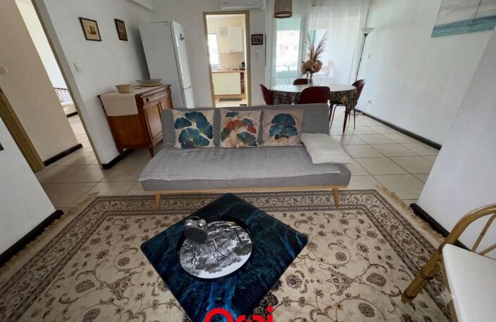 ORPI SAINT DENIS - Appartement À Vendre — photo 2