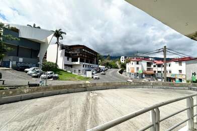 Appartement 2 pièces 905 €