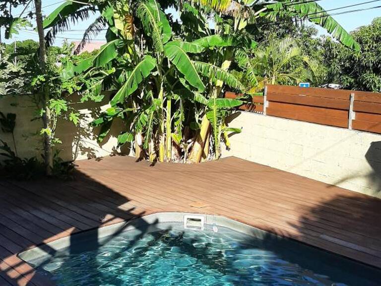 Villa meublée sur 2 niveaux avec piscine - Plaine St paul — photo 1