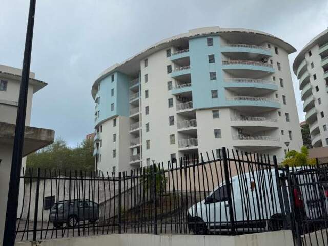 Appartement À Vendre — photo du bien