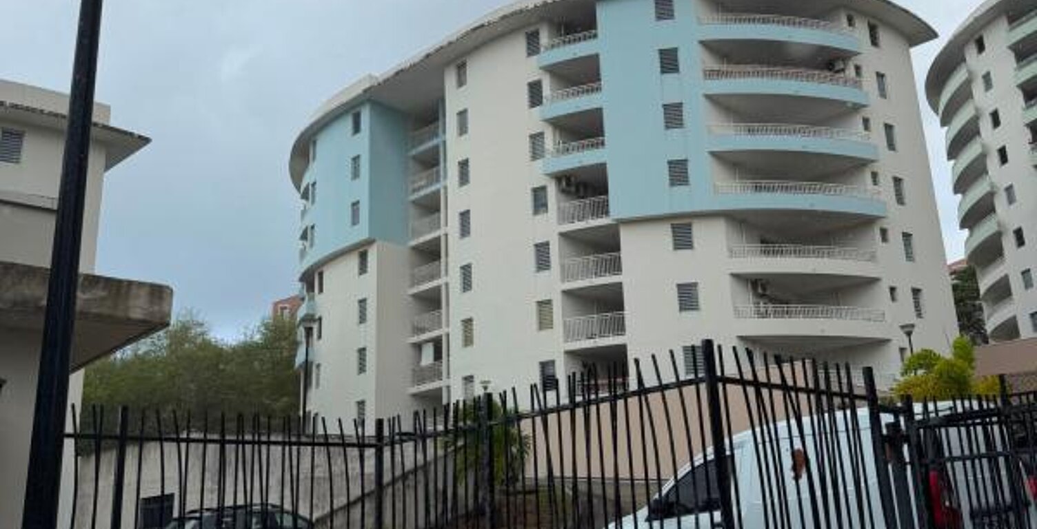 Appartement À Vendre — photo 1
