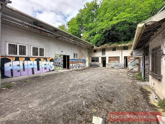 Ensemble immobilier à vendre — photo du bien