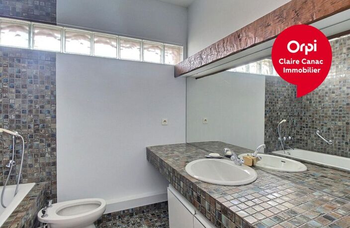 LOCATION : appartement F3 (107 m²) à CASTRES — photo 5