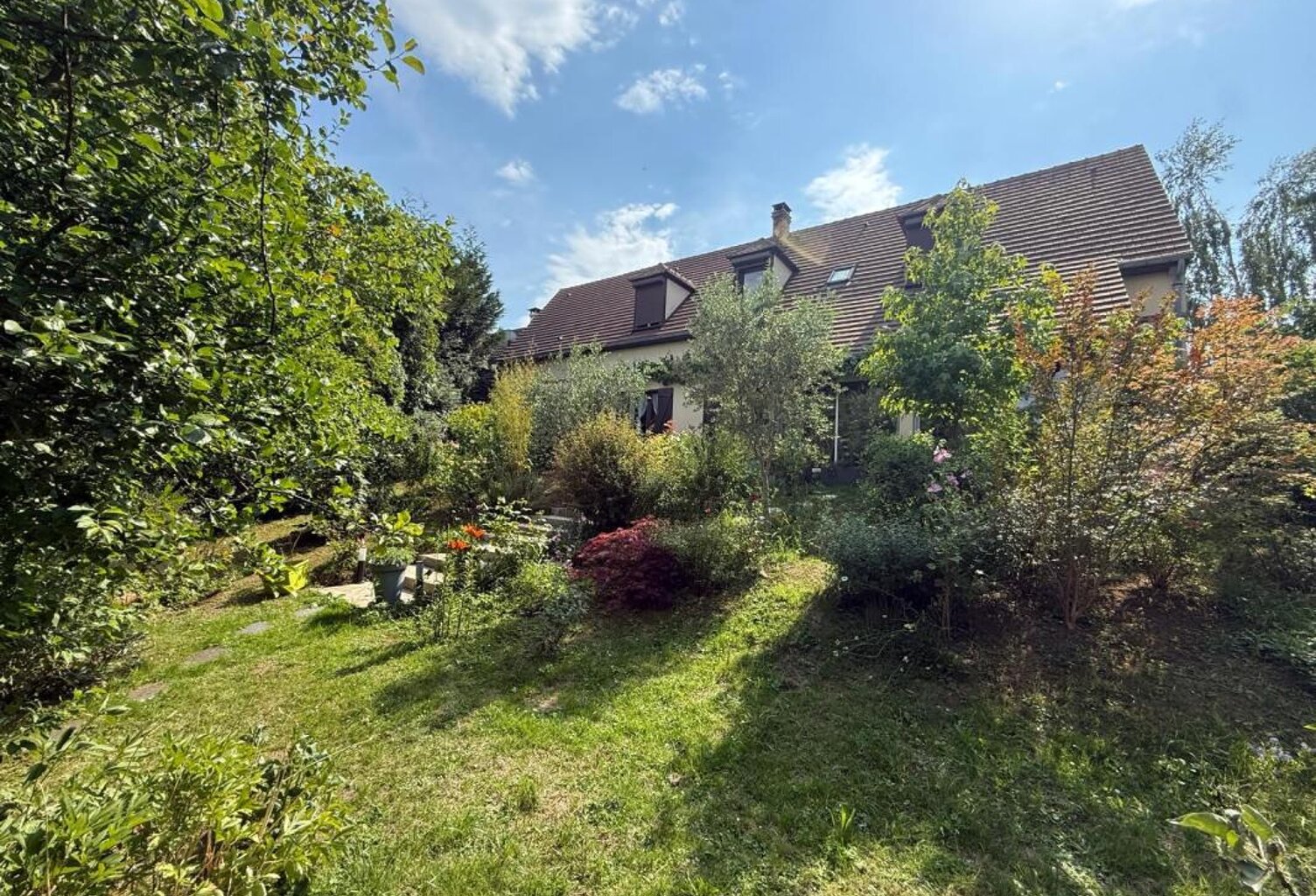 Maison À Vendre — photo 1