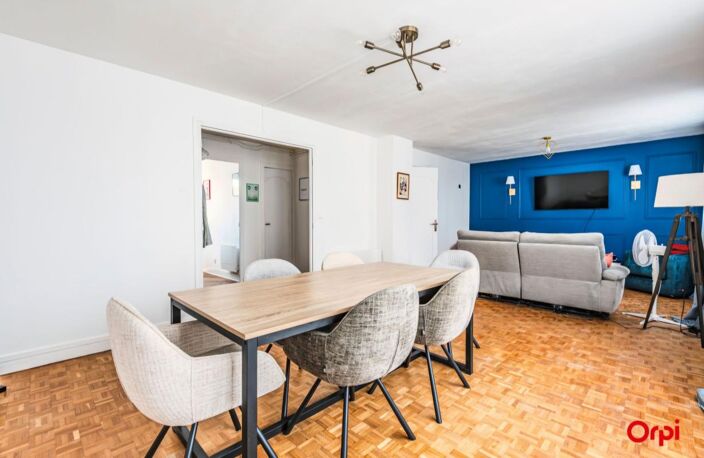 Appartement de 98 m2 entièrement rénové sur REIMS — photo 2