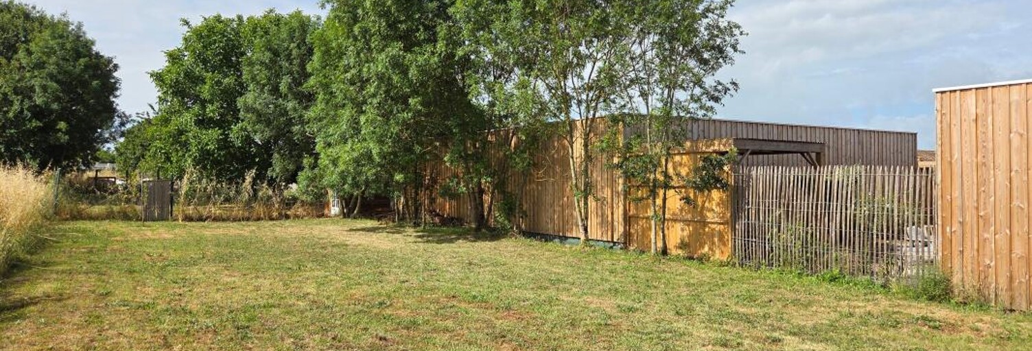 Terrain  1339 m² à vendre à Saint-Laurent-de-la-Prée (17450)