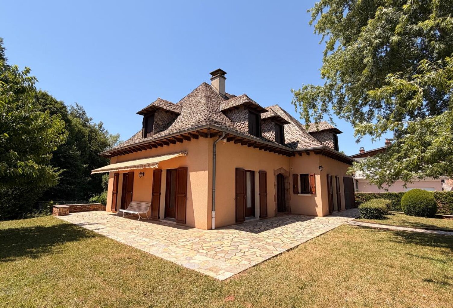 Maison À Vendre — photo 1