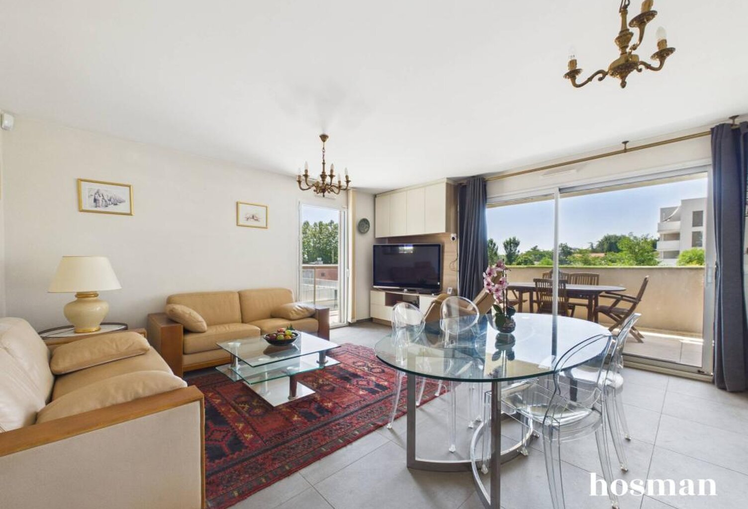 Appartement 4 pièces de 81m2 avec terrasse, clim et garage à Saint-Cyr-Au-Mont-D'Or — photo 1