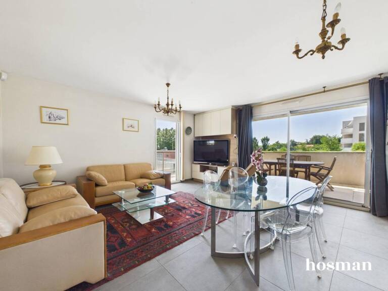 Appartement 4 pièces de 81m2 avec terrasse, clim et garage à Saint-Cyr-Au-Mont-D'Or — photo 1