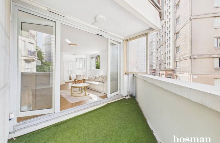 Appartement studio de 35 m² avec balcon - Rue Chauvelot, Paris — photo 2