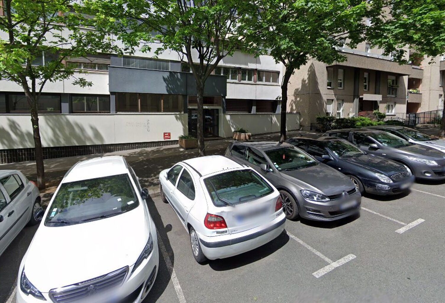 Parking À Louer — photo 1
