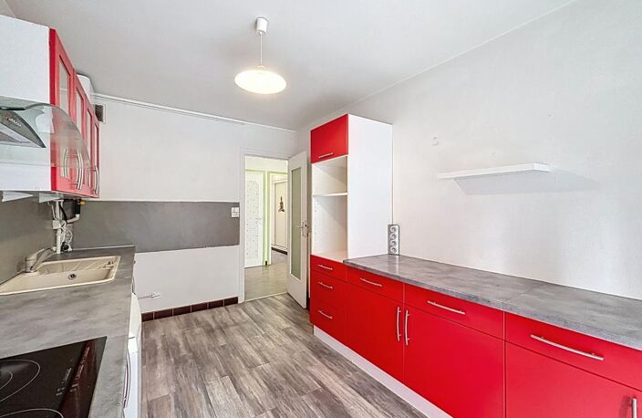 Appartement À Vendre Avenue de Royat à Chamalières — photo 4