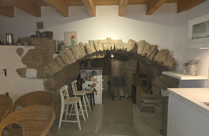 Maison de village en vente à Saint-Martin-De-Castillon — photo 5