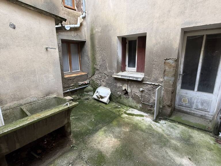 Maison à usage de local professionnel — photo 1