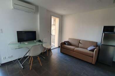 Appartement 2 pièces 745 €