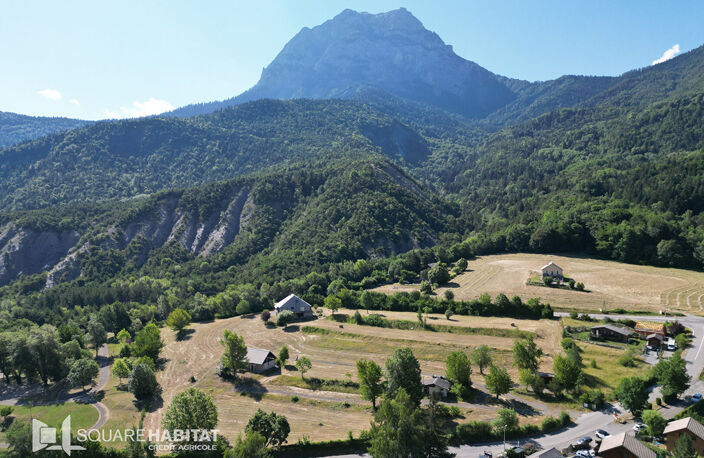 LOTISSEMENT D'EXCEPTION AU BORD DU LAC DE SERRE-PONÇON AU PRE D'EMERAUDE — photo 3
