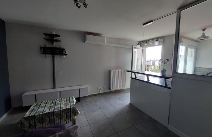 Location appartement 3 pièces 59 m² à Villeurbanne (69100) — photo 3