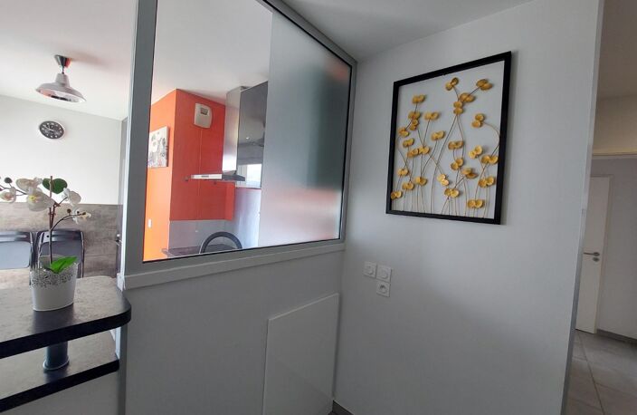 Location appartement 3 pièces 59 m² à Villeurbanne (69100) — photo 4