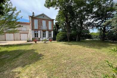 Maison 6 pièces 2000 €