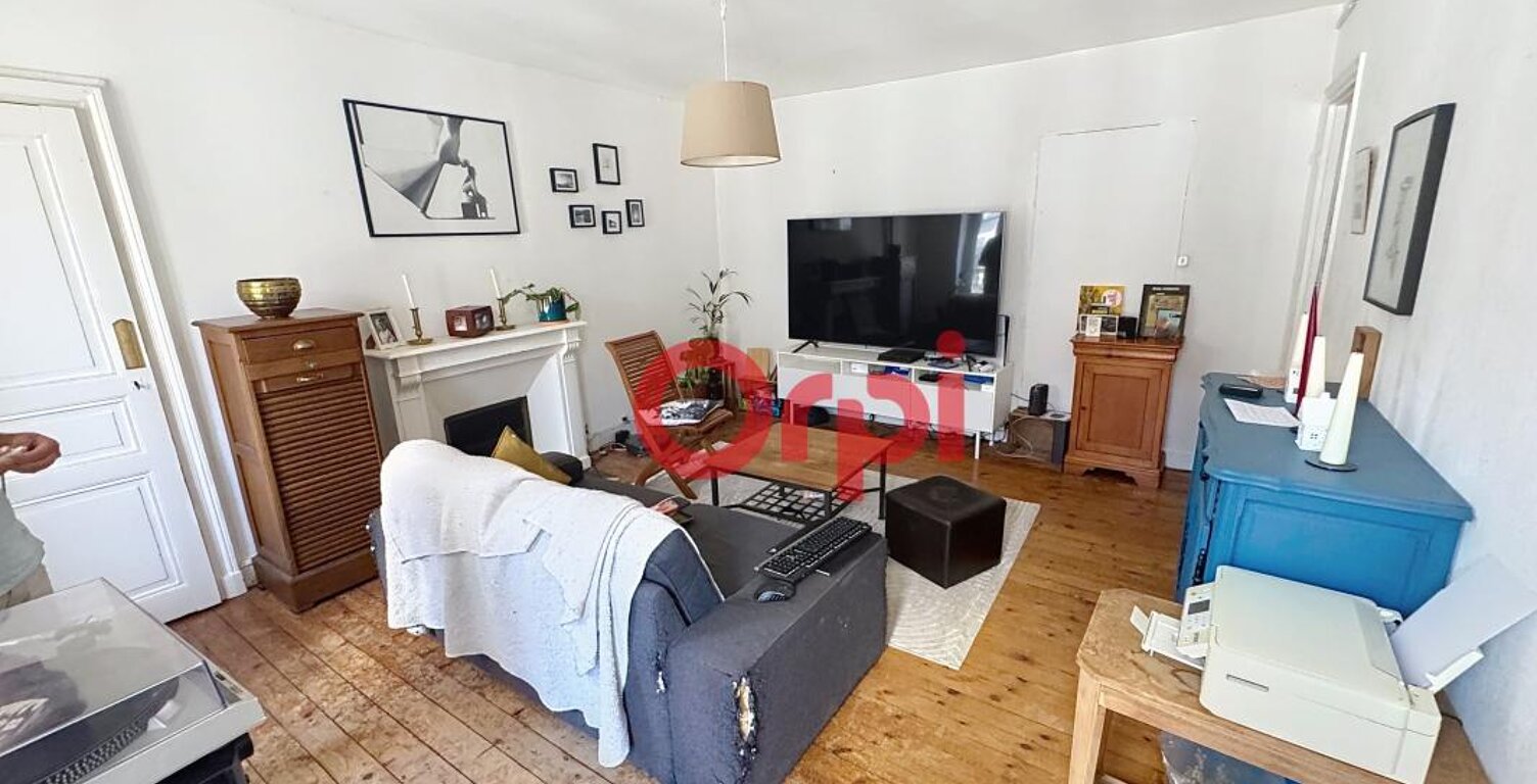 Appartement À Vendre — photo 1