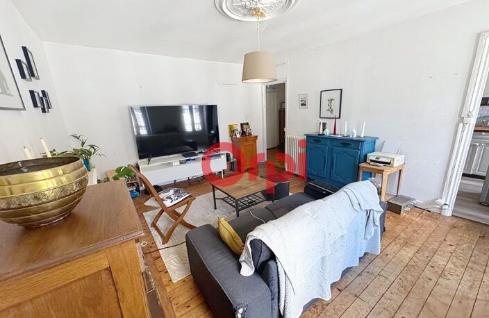 Appartement À Vendre — photo 2