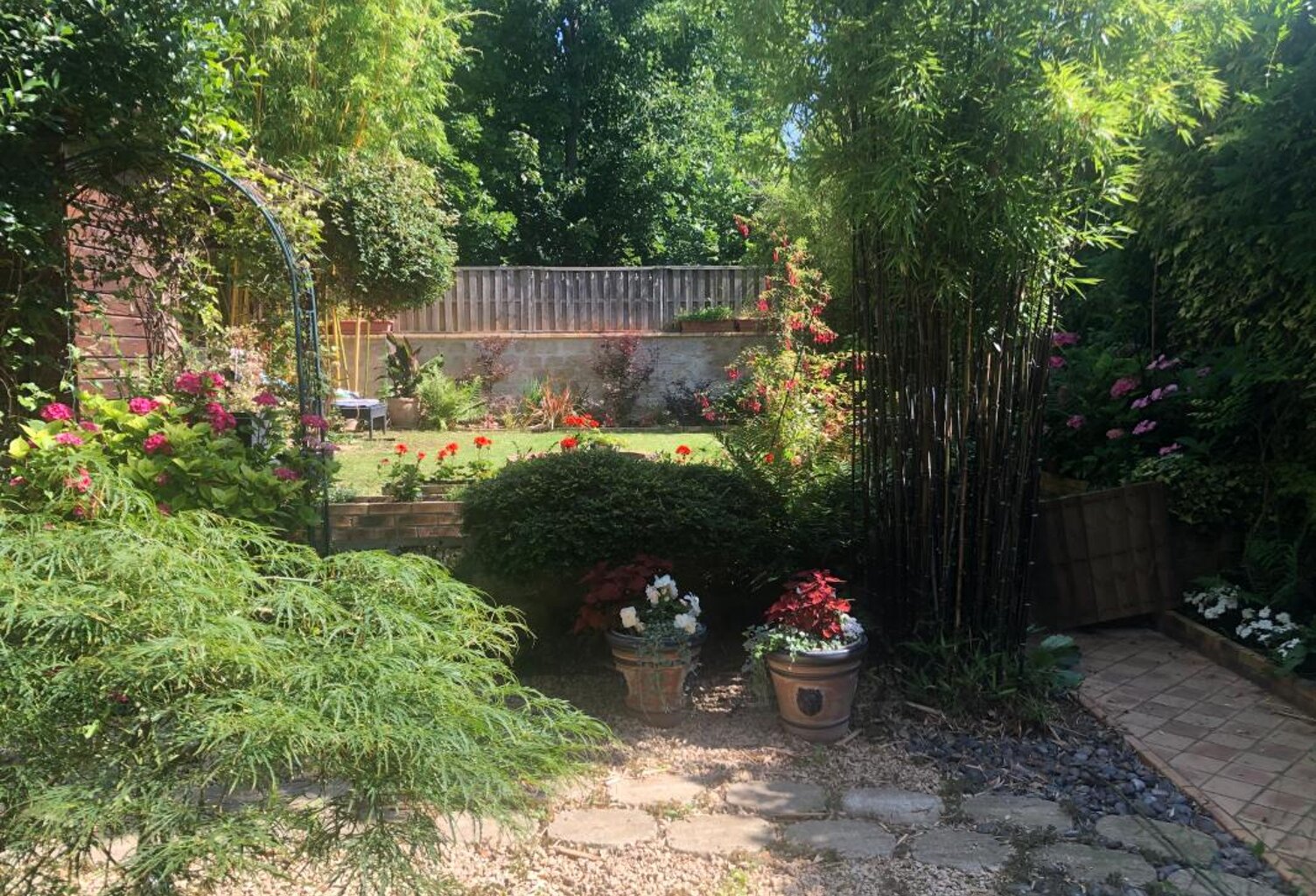 L'Isle-Adam hyper-centre, Grande maison de ville familiale avec jardin — photo 1