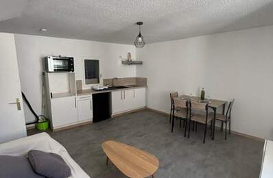 Appartement meublé bien placé et climatisé à Carpentras — photo du bien