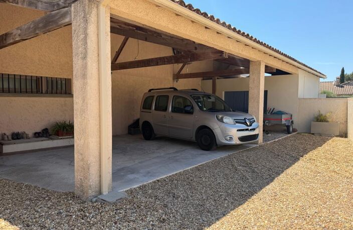 Beaucaire- Maison tradionnelle 4 chambres — photo 4