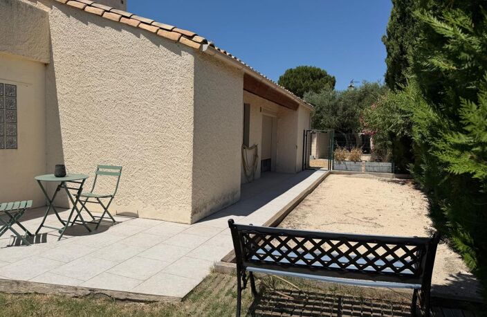 Beaucaire- Maison tradionnelle 4 chambres — photo 5