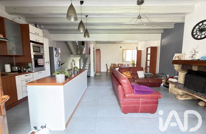 Vente Maison/villa 6 pièces — photo 2