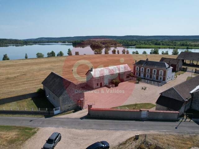 Corps de Ferme d'Exception dans les boucles de Seine - Courcelles-sur-Seine — photo du bien