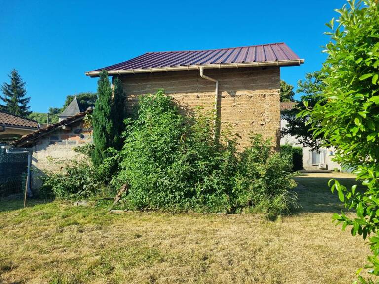 Opportunité à Chatonnay – À rénover ou clé en main selon votre projet — photo 1