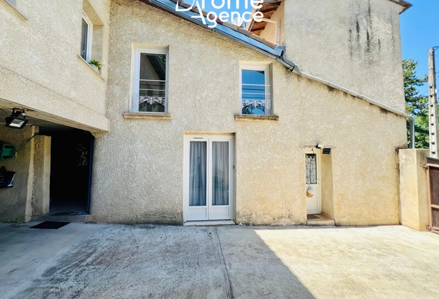 Maison de village — photo 1