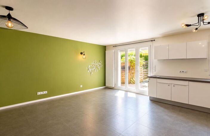 Duplex T4 Vieugy avec jardin + garage + cave — photo 3