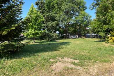 Terrain  169000 €