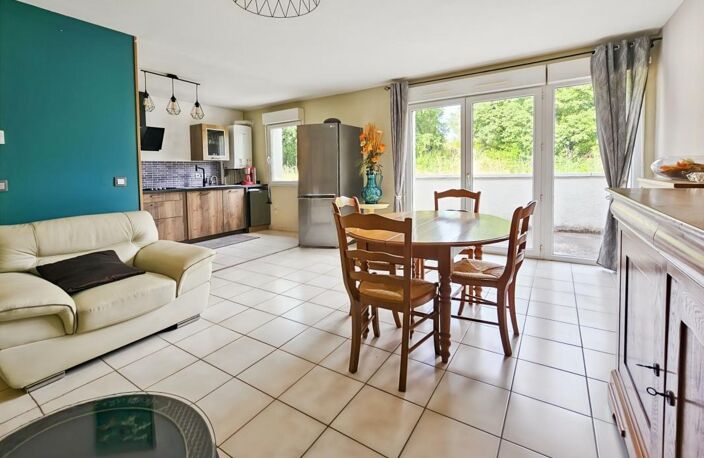 A vendre à Uzès - Appartement T3 65m² + 2 stationnements — photo 2