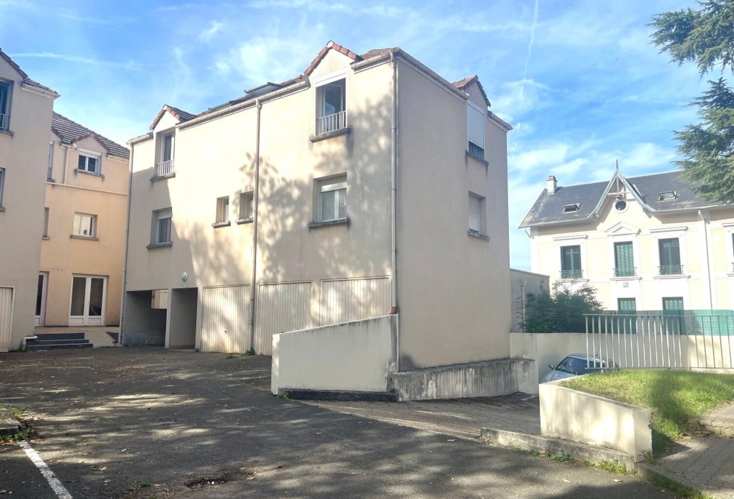 NOUVEAU PRIX - VOTRE PREMIER CHEZ VOUS AVEC PARKING PRIVATIF — photo 1