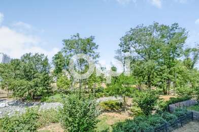 Appartement 4 pièces 341537 €