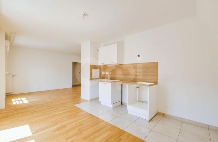 Appartement À Vendre — photo 2