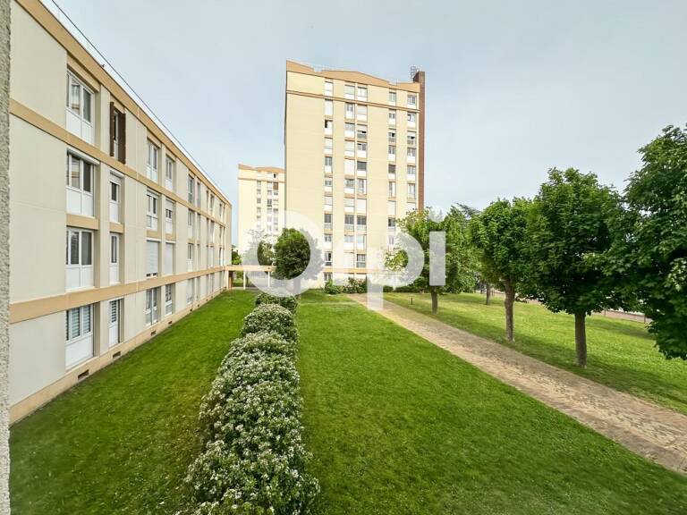 Appartement À Vendre — photo 1