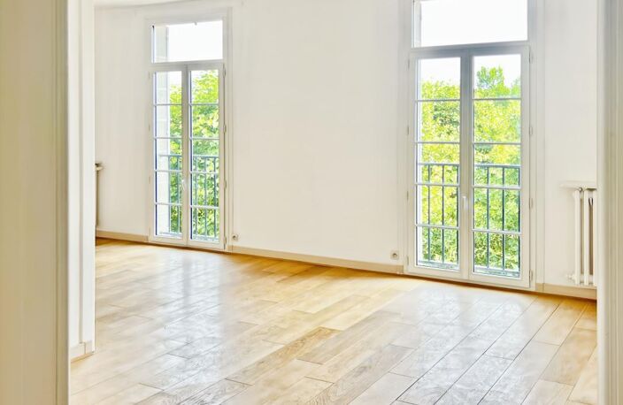 Appartement À Vendre — photo 2