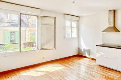 Appartement 1 pièces 240000 €