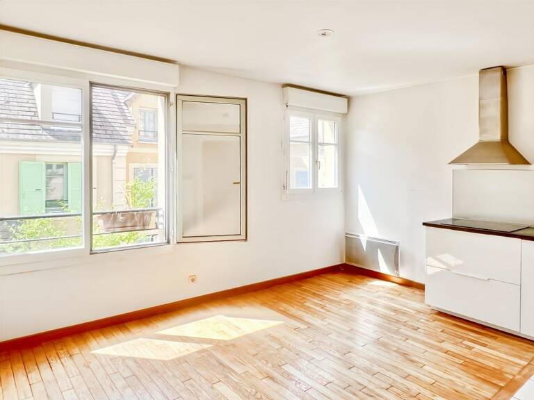 Appartement À Vendre — photo 1