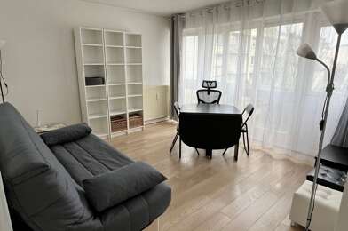 Appartement 1 pièces 930 €